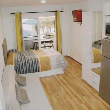 Apartment Comodoro Cristianos 301a