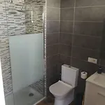Comodoro Cristianos 301a דירה