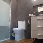 Comodoro Cristianos 301a דירה *